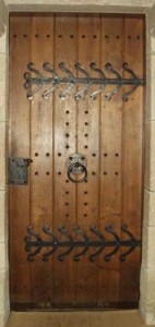 Den indre kirkedør i Sjørring Kirke